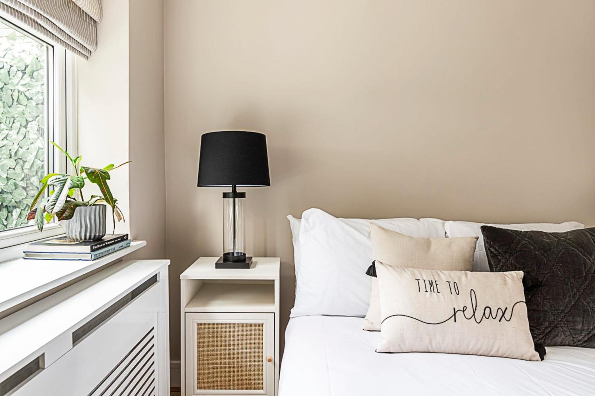 Luxurious 3 Bed Flat With Patio And Garden