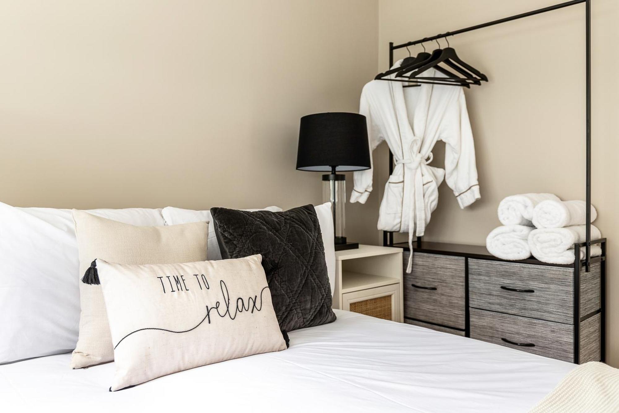 Luxurious 3 Bed Flat With Patio And Garden Londra
