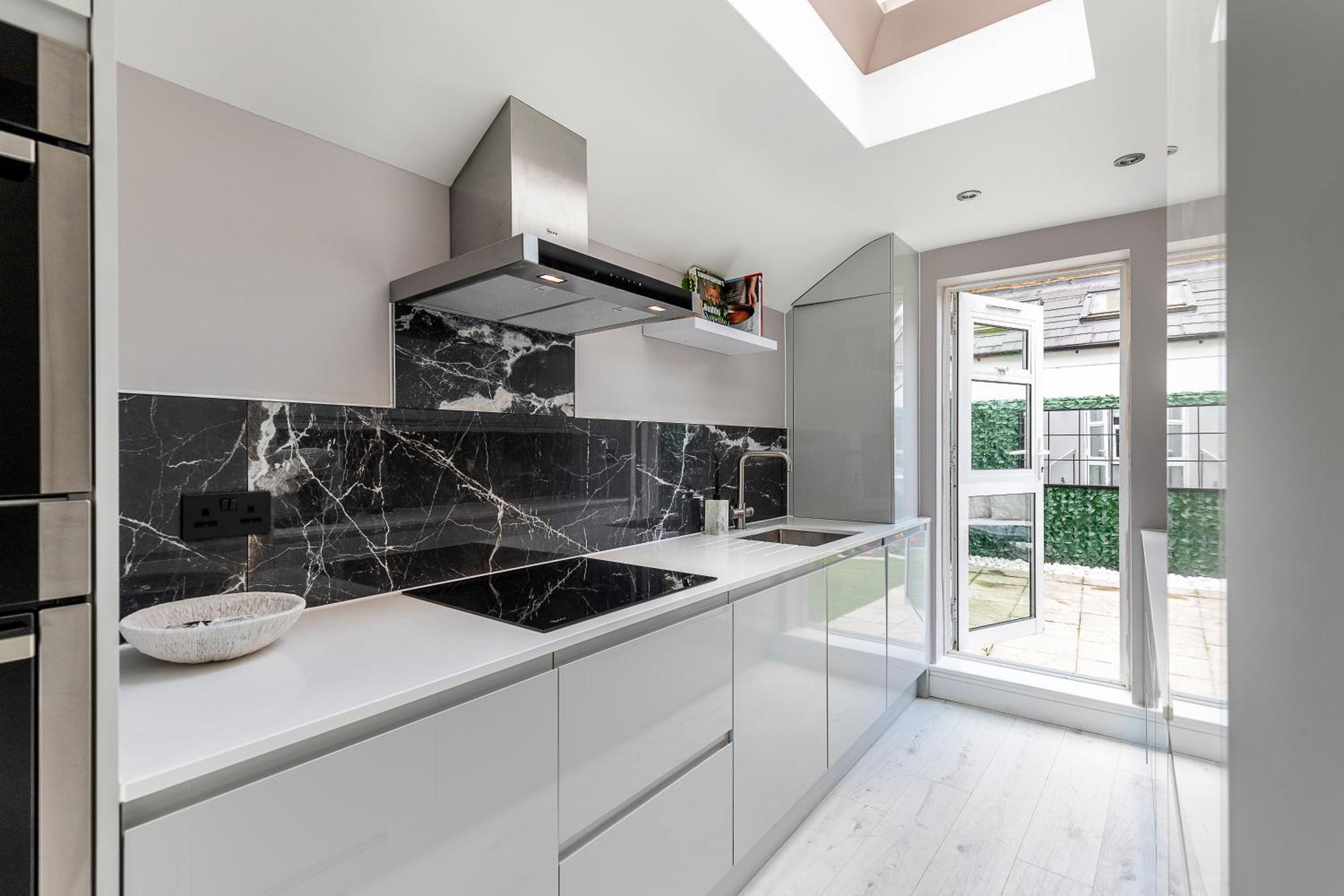 Luxurious 3 Bed Flat With Patio And Garden Appartamento Londra
