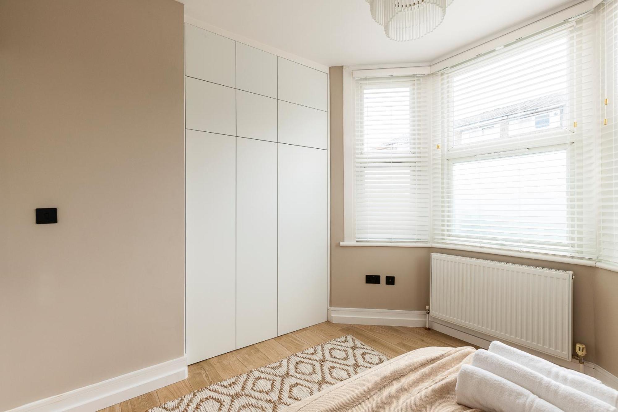 Luxurious 3 Bed Flat With Patio And Garden Londra